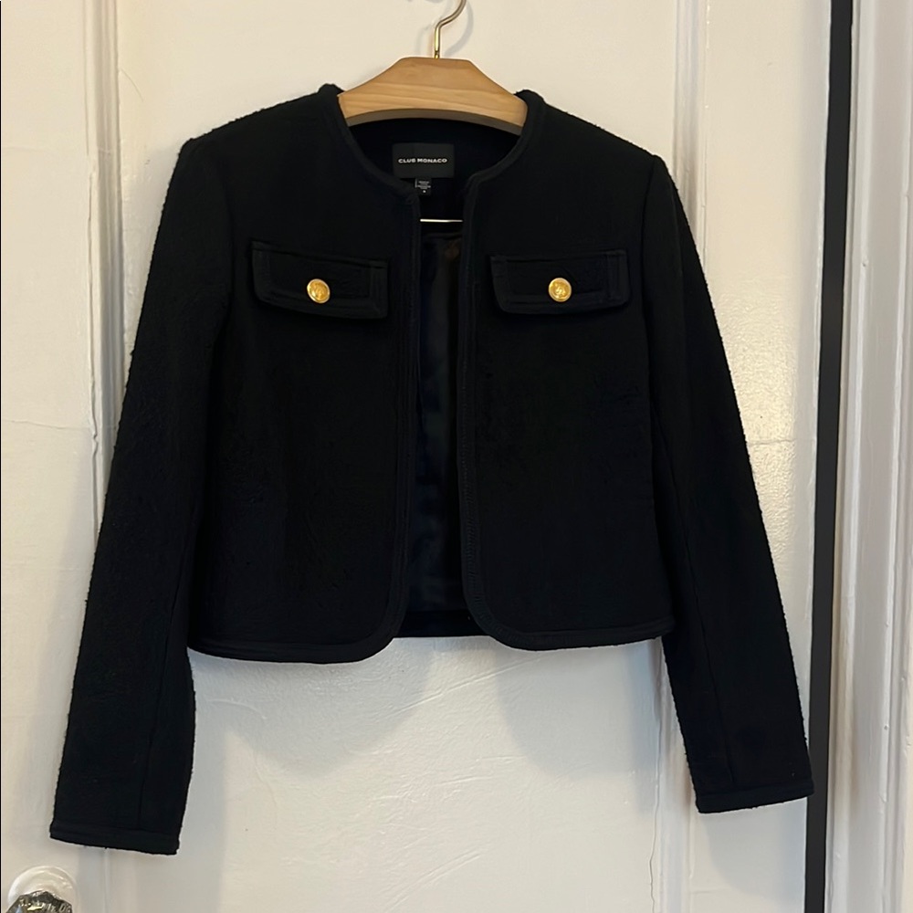 Club Monaco Black Cropped Blazer with Structured Design